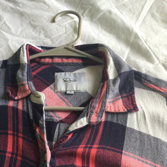 Rails button down - Picture 2 of 2